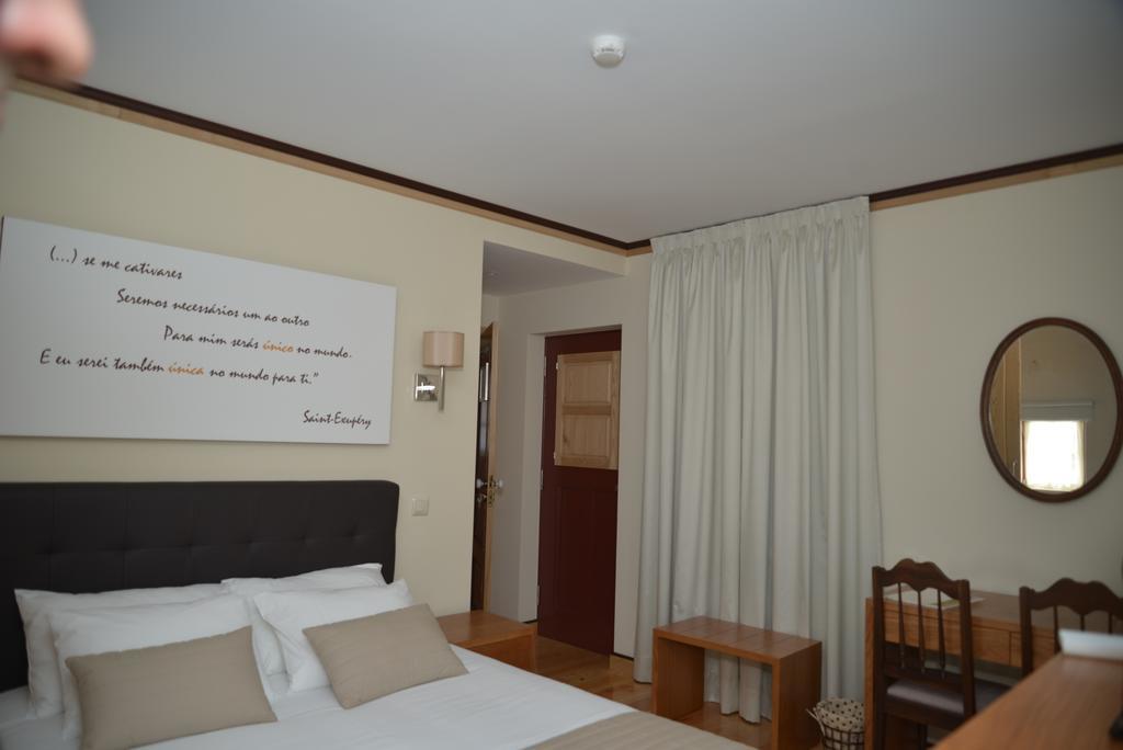 Casa Cachada Guest House Braga Room photo